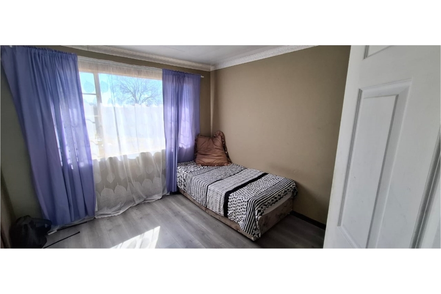3 Bedroom Property for Sale in Bronville Free State